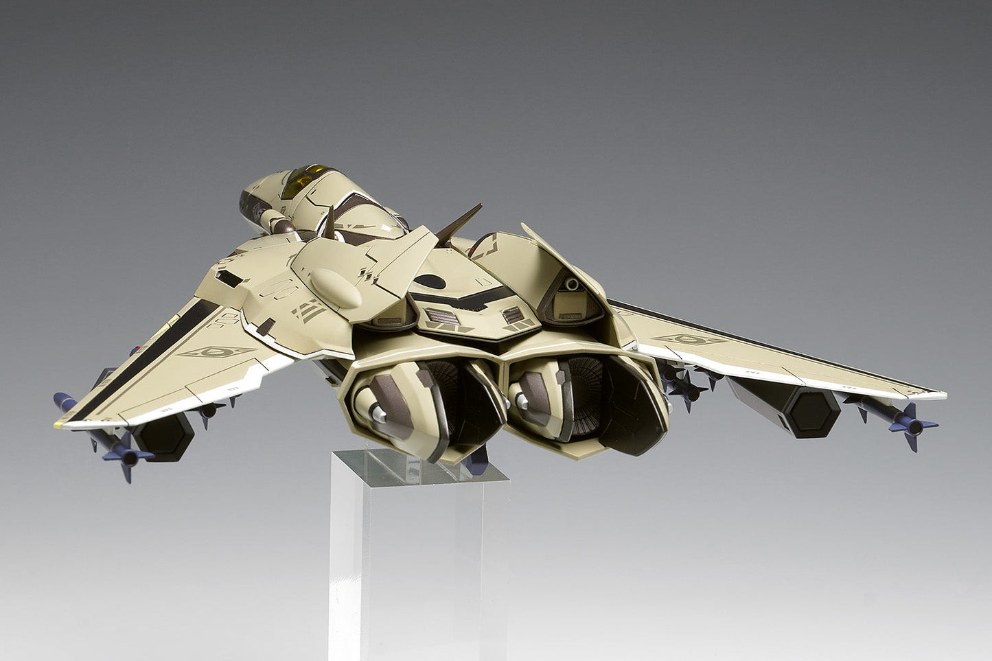 WAVE Macross Delta VF-171 Nightmare Plus Outlying Space Type 1/72 Model Kit