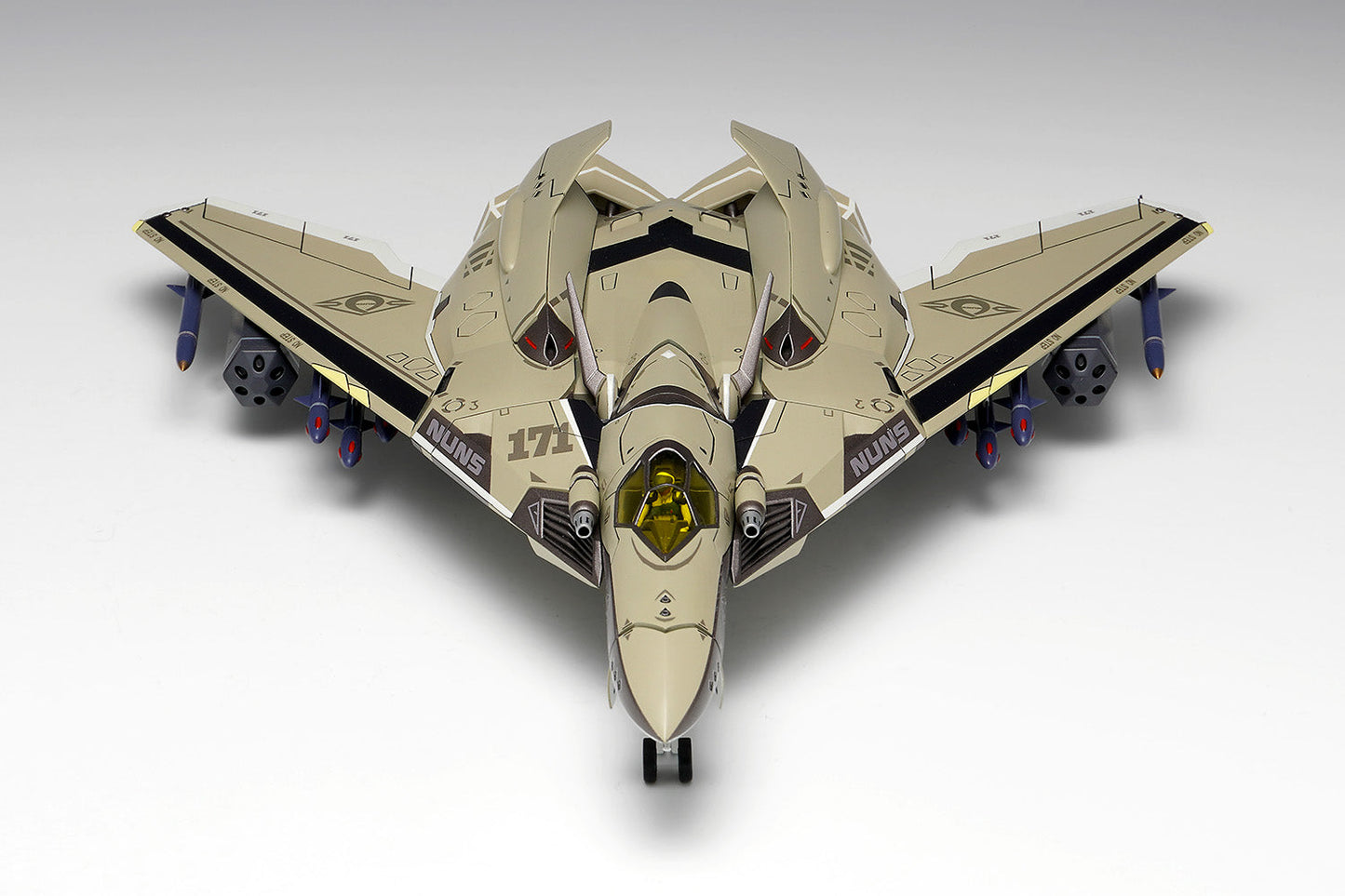 WAVE Macross Delta VF-171 Nightmare Plus Outlying Space Type 1/72 Model Kit