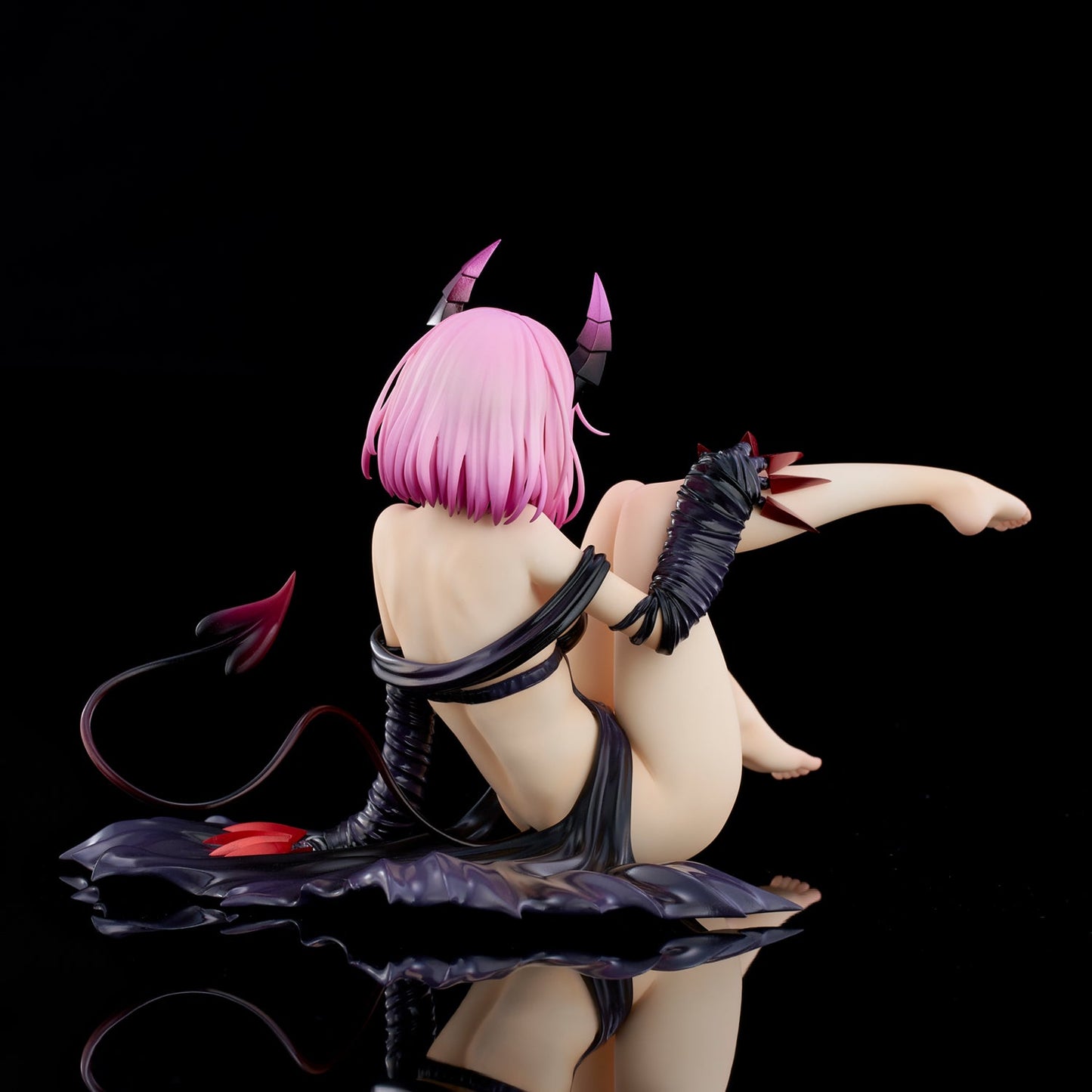 To Love-Ru Darkness Momo Belia Deviluke Darkness ver. Renewal Package 1/6 Figure