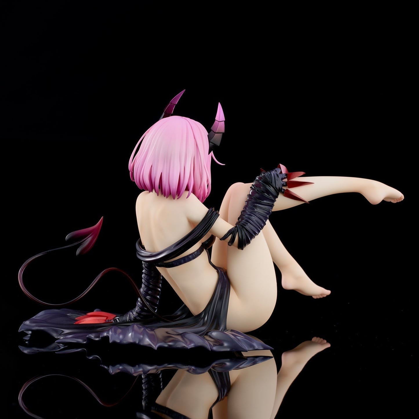 To Love-Ru Darkness Momo Belia Deviluke Darkness ver. Renewal Package 1/6 Figure