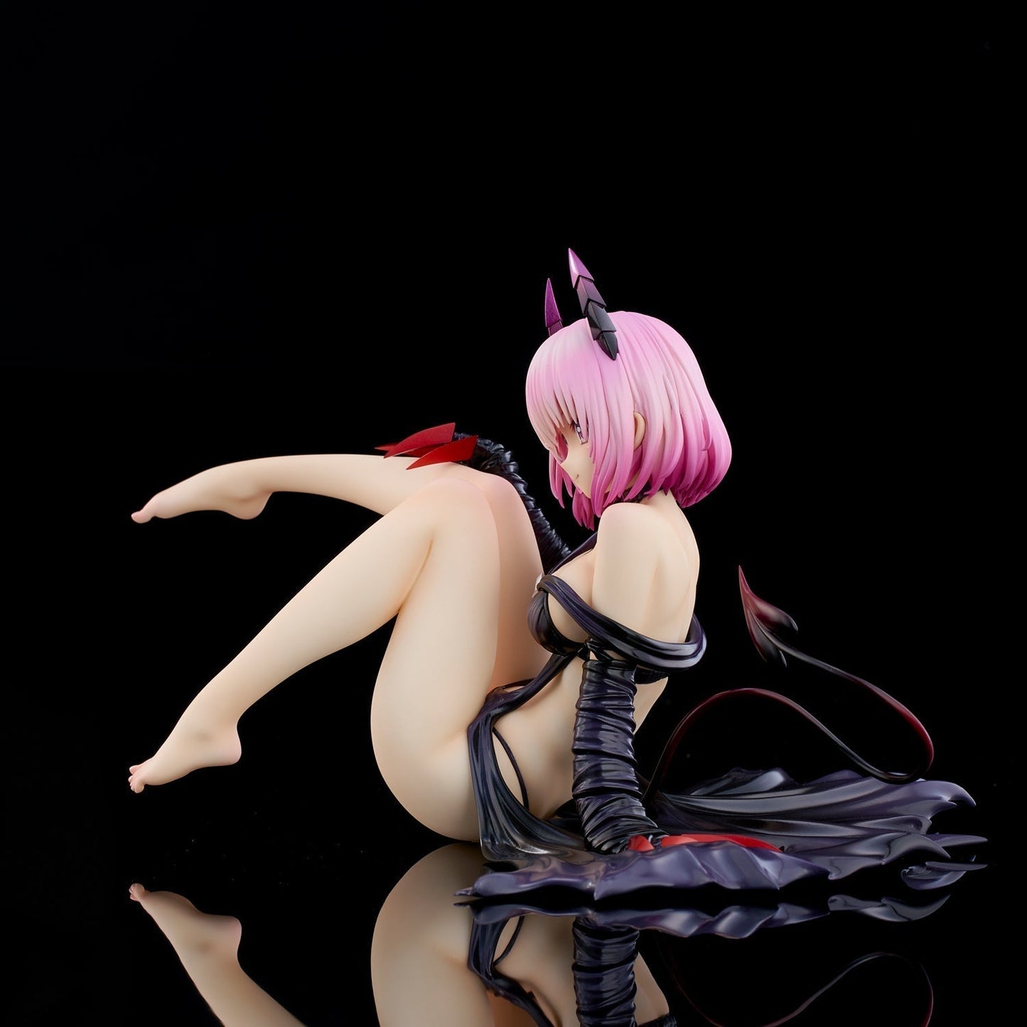 To Love-Ru Darkness Momo Belia Deviluke Darkness ver. Renewal Package 1/6 Figure
