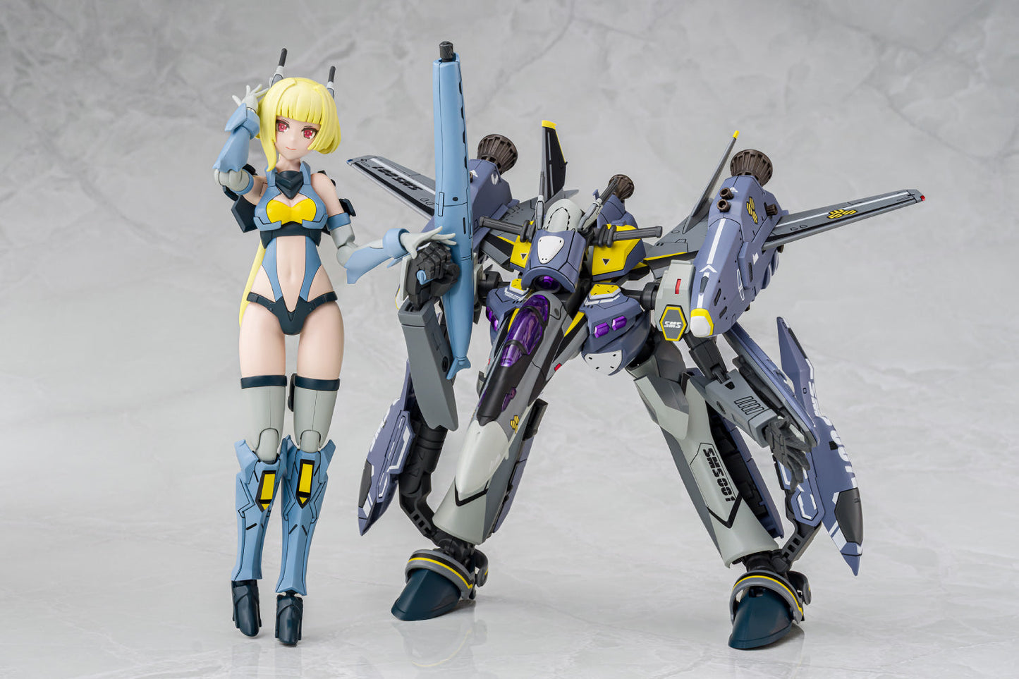 Aoshima V.F.G. Macross Frontier VF-25S Super Messiah Model Kit JAPAN OFFICIAL