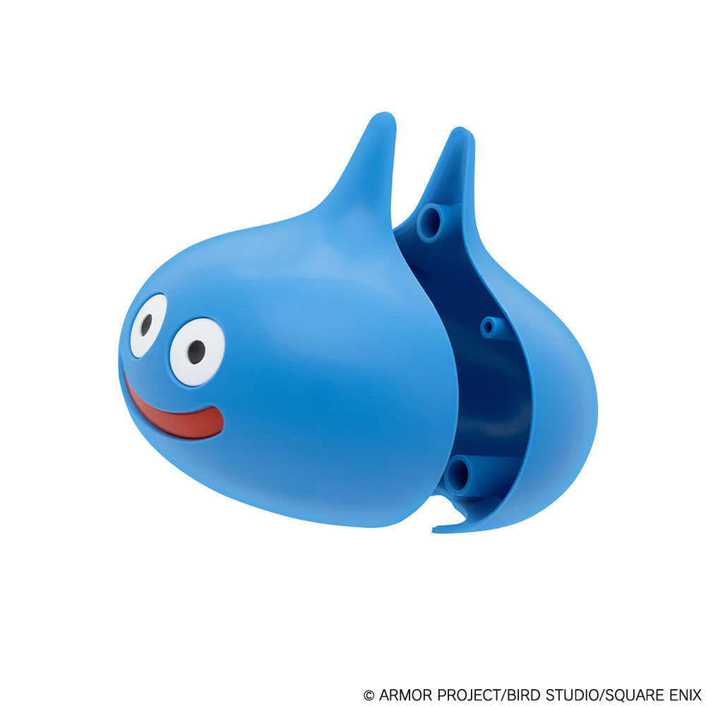 Square Enix Dragon Quest Plastic Model Kit Series Slime with Grassland Base