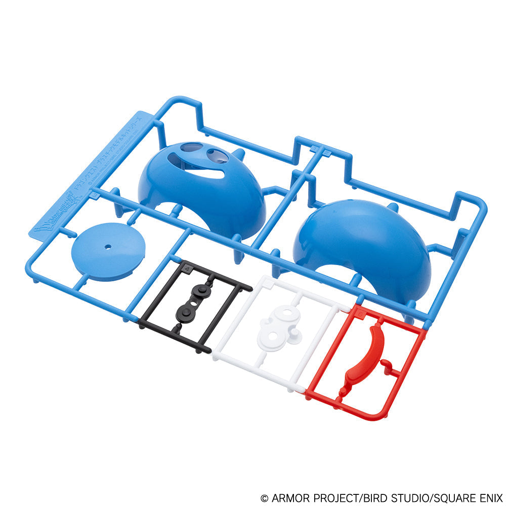 Square Enix Dragon Quest Plastic Model Kit Series Slime with Grassland Base