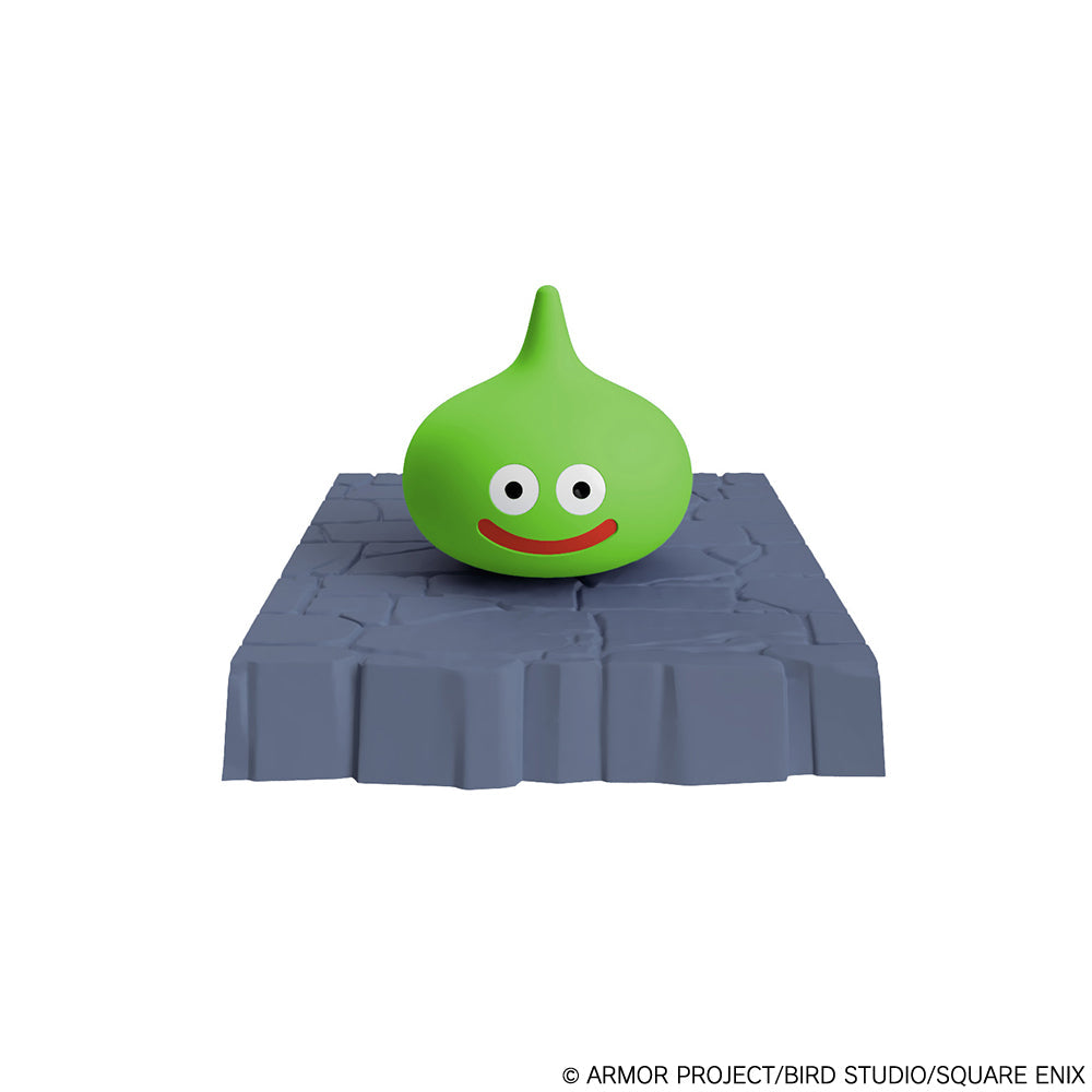 Square Enix Dragon Quest Plastic Model Kit Series Lime Slime with Grassland Base