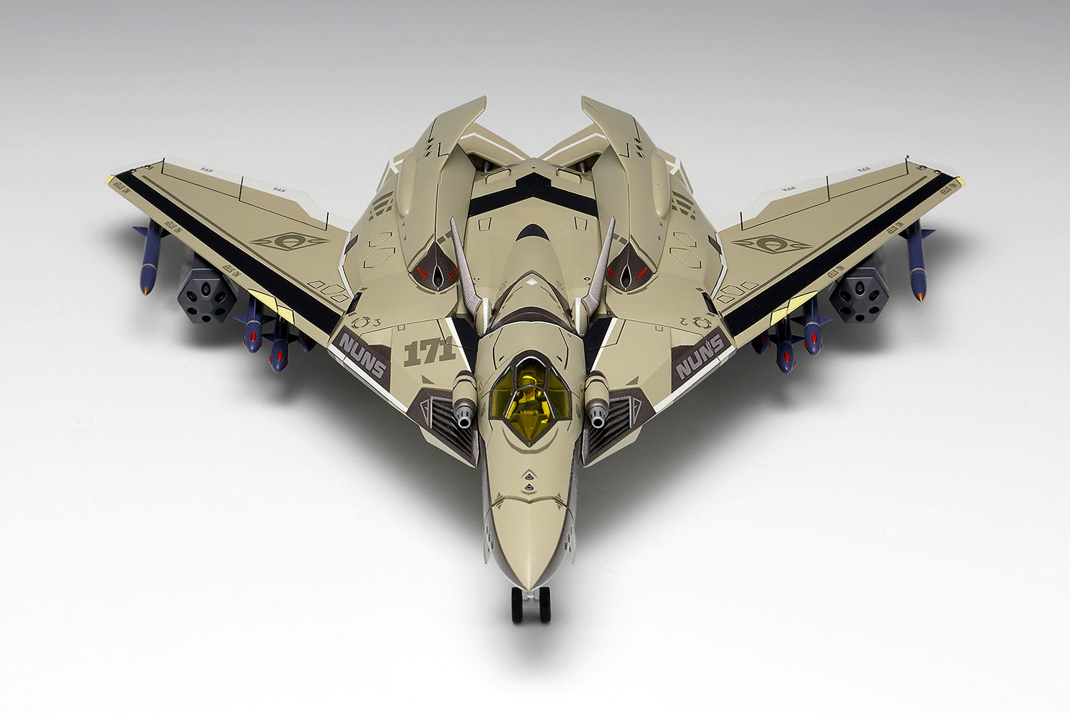 WAVE Macross Delta VF-171 Nightmare Plus Outlying Space Type 1/72 Model Kit