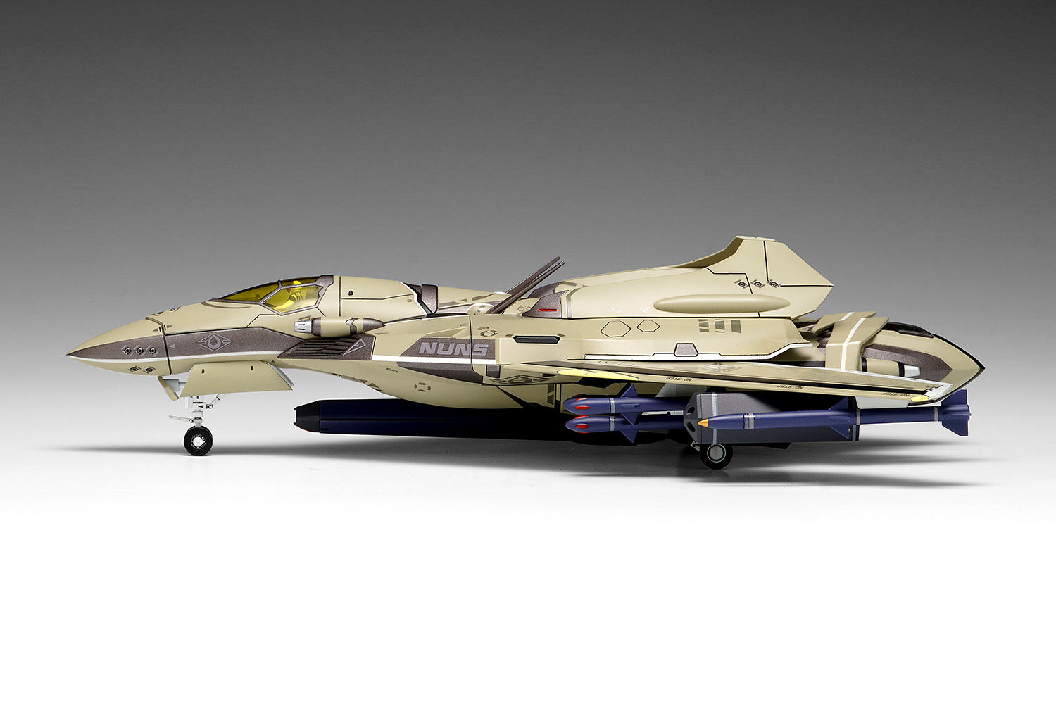 WAVE Macross Delta VF-171 Nightmare Plus Outlying Space Type 1/72 Model Kit