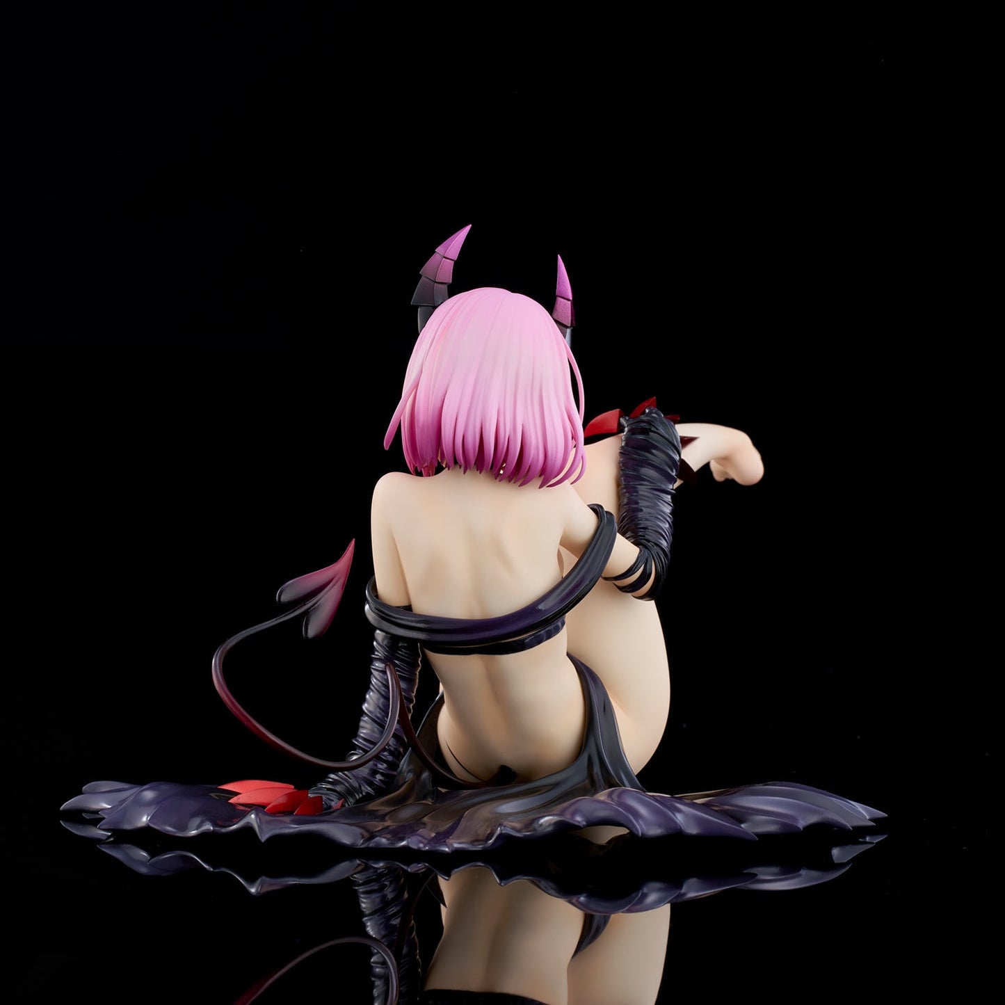 To Love-Ru Darkness Momo Belia Deviluke Darkness ver. Renewal Package 1/6 Figure