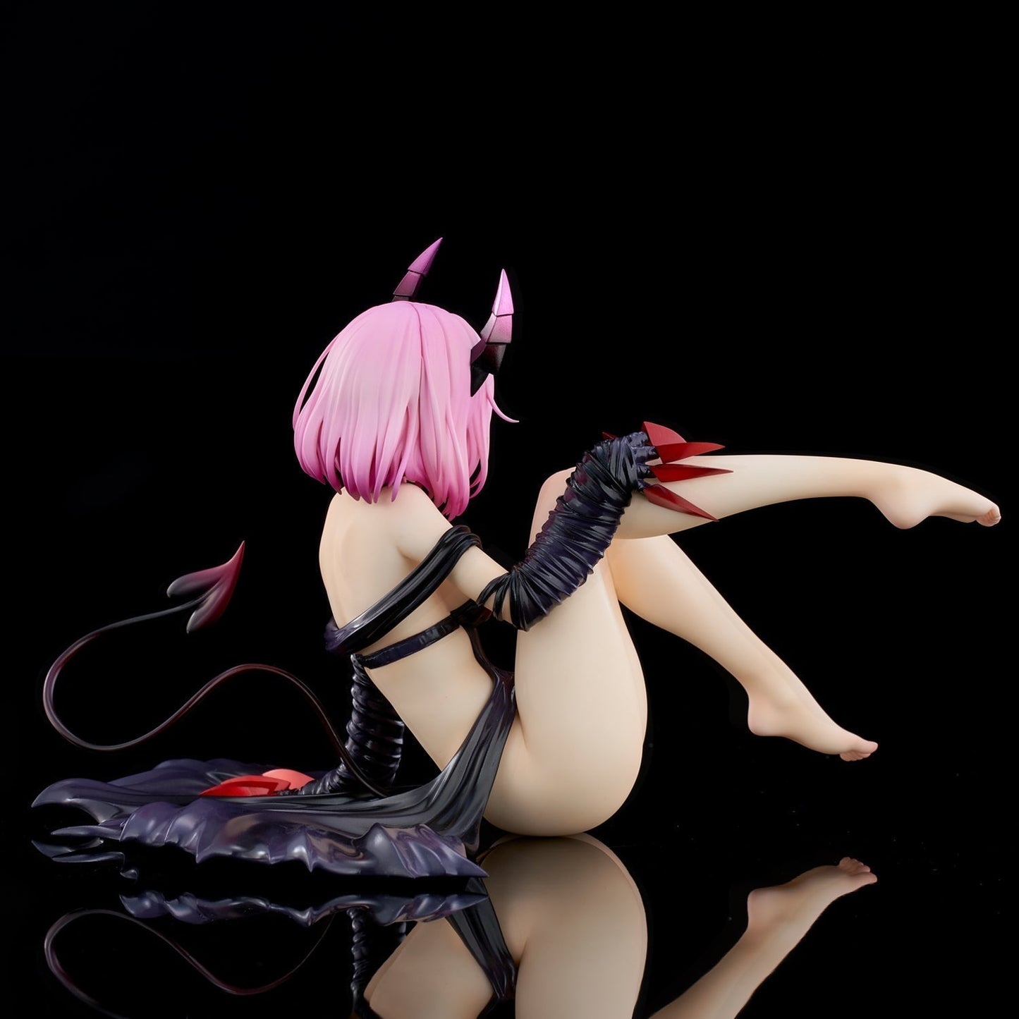To Love-Ru Darkness Momo Belia Deviluke Darkness ver. Renewal Package 1/6 Figure