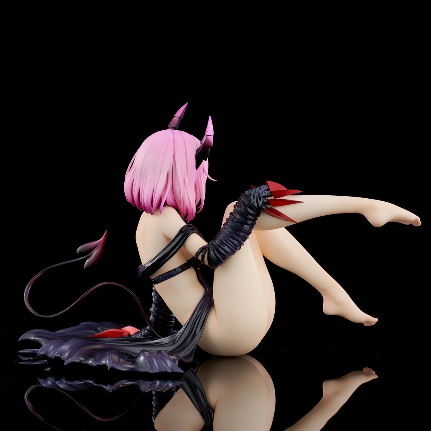 To Love-Ru Darkness Momo Belia Deviluke Darkness ver. Renewal Package 1/6 Figure