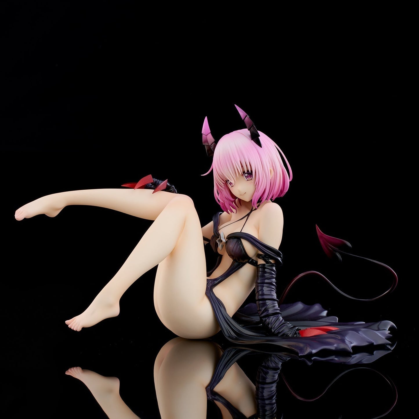 To Love-Ru Darkness Momo Belia Deviluke Darkness ver. Renewal Package 1/6 Figure
