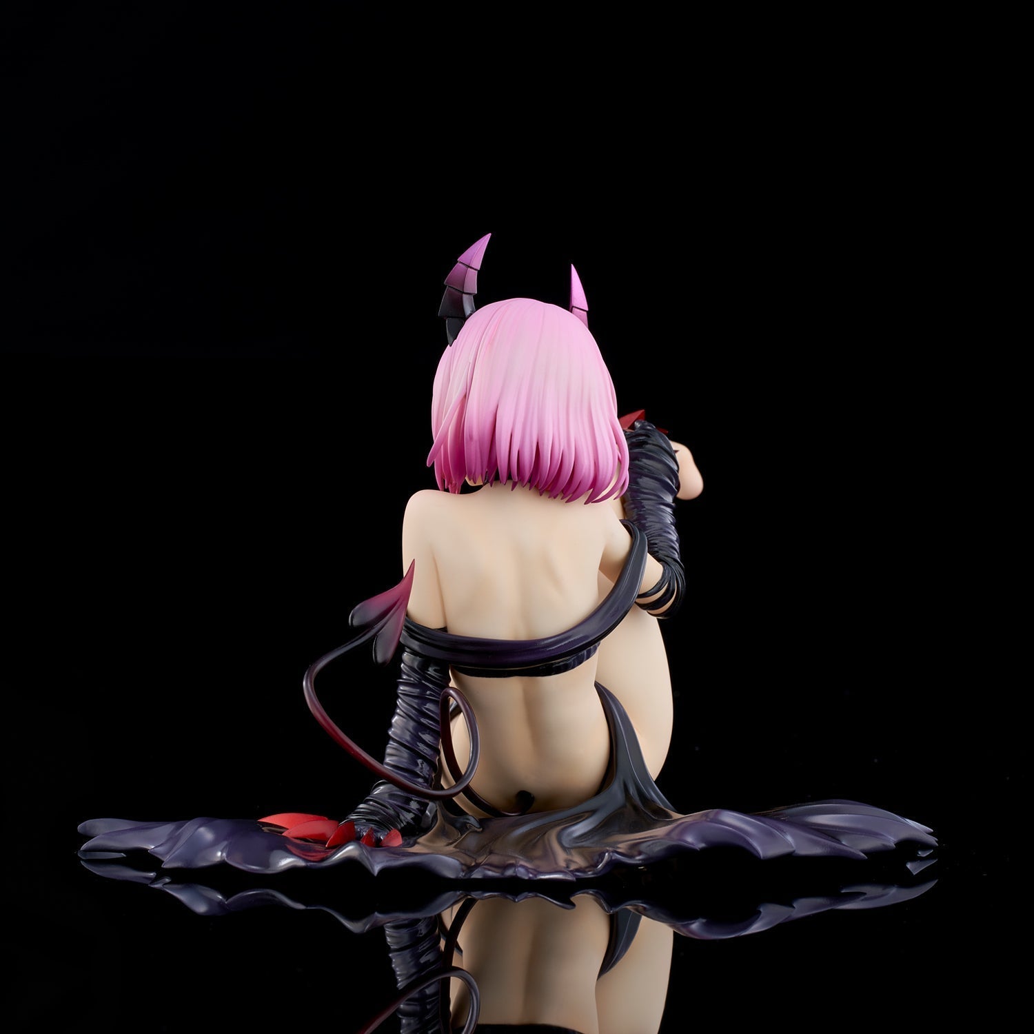 To Love-Ru Darkness Momo Belia Deviluke Darkness ver. Renewal Package 1/6 Figure