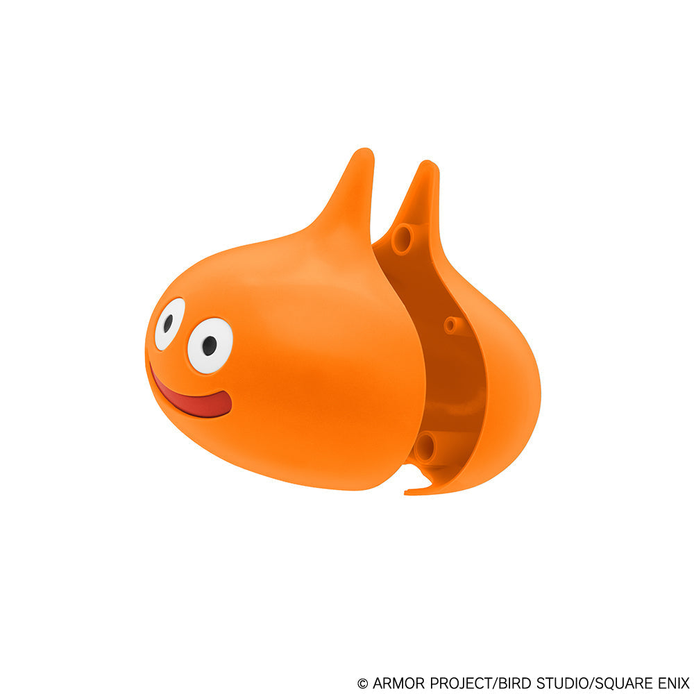 Square Enix Dragon Quest Plastic Model Kit Series She-slime with Grassland Base